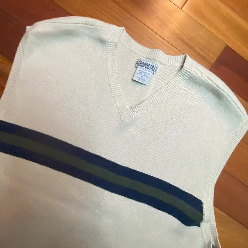 Men's Aeropostale Sweater Vest size X Large